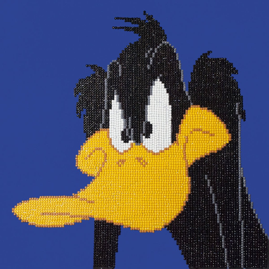 Camelot Dots Looney Daffy Duck Diamond Painting Kit
